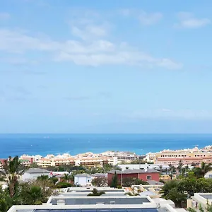 https://beautiful-ocean-view-town-house.tenerifehoteles.net